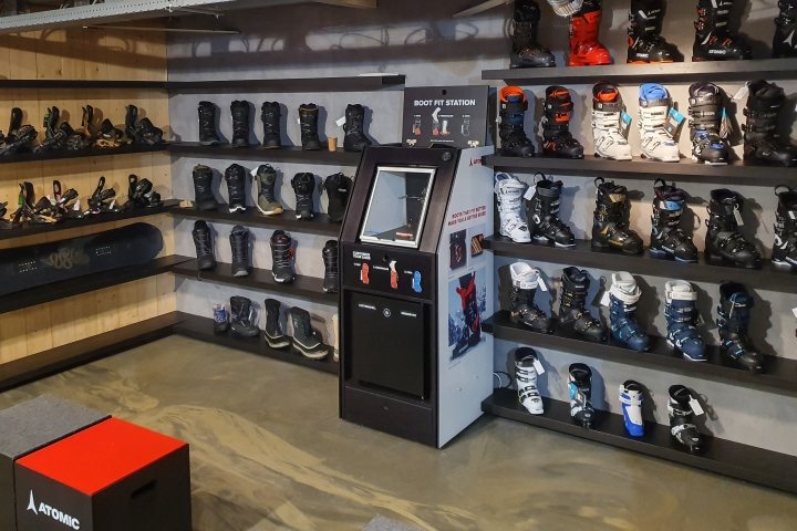 heks Graf Identiteit Mount by Duijvestein | SnowWorld Amsterdam