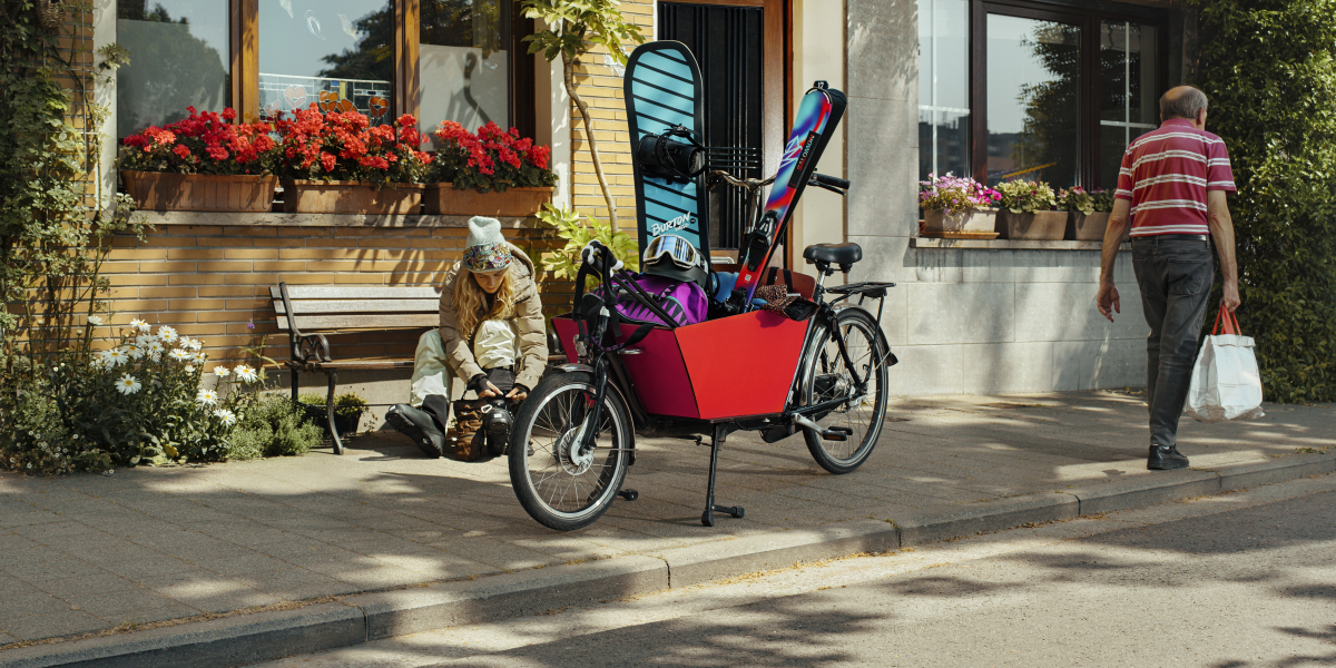 Wintersportspullen in bakfiets