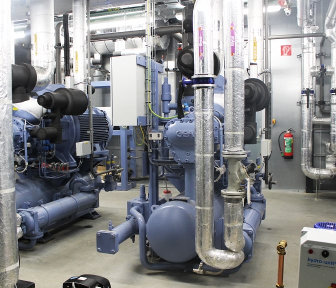 Restwarmte zonnepanelen koelinstallatie